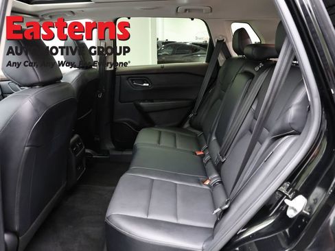 Used 2023 Nissan Rogue SV w/ SV Premium B Package AWD/4WD image 21