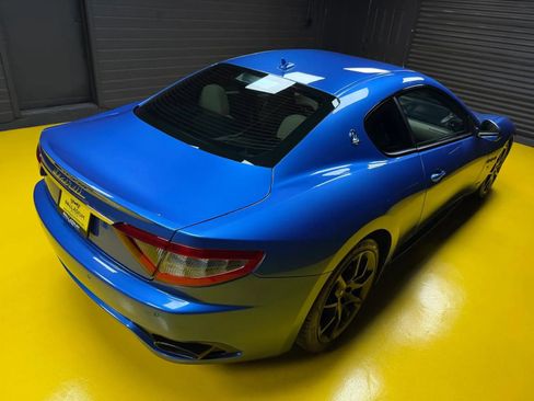Used 2013 Maserati GranTurismo MC RWD image 39