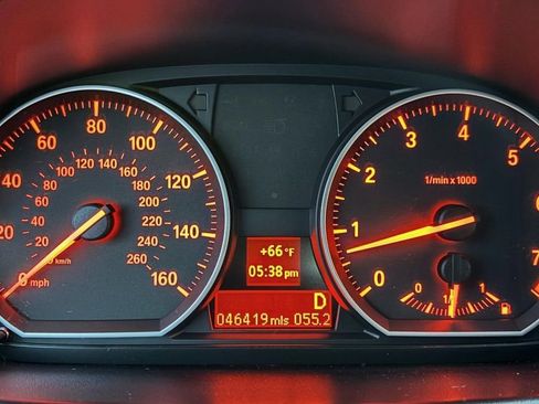 Used 2013 BMW 128i Coupe image 9