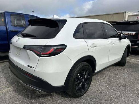 Used 2024 Honda HR-V Sport image 15