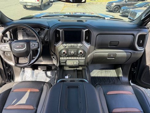 Used 2019 GMC Sierra 1500 AT4 w/ AT4 Premium Package AWD/4WD image 22