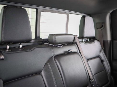 Used 2021 GMC Sierra 1500 SLT image 31