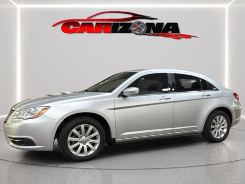 Used 2012 Chrysler 200 Touring image 4