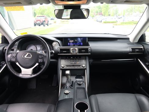 Used 2020 Lexus IS 300 w/ Accessory Package 2 image 16