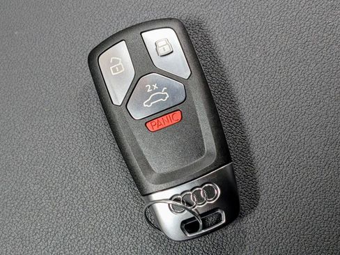 Used 2023 Audi Q5 e Premium Plus w/ Premium Plus Package image 42