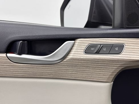 Used 2020 Hyundai Palisade SEL image 13