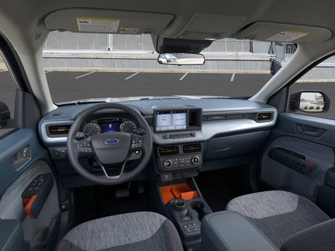 New 2024 Ford Maverick XLT w/ XLT Luxury Package image 9