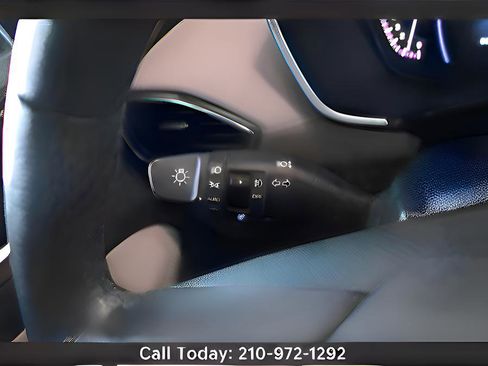 Used 2020 Hyundai Santa Fe Limited image 18