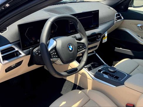 Used 2025 BMW 330i Sedan w/ Convenience Package image 9