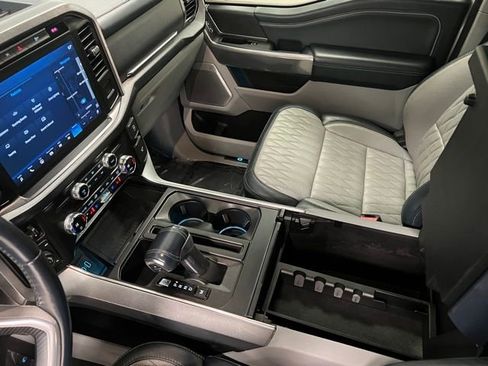 Used 2021 Ford F150 Limited image 41