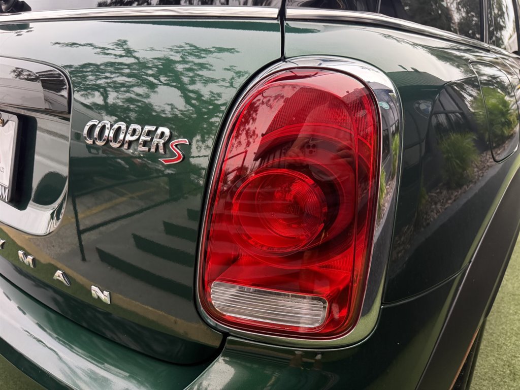 Used 2018 MINI Cooper Countryman S FWD image 12