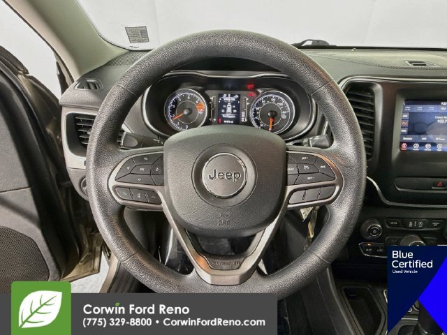 Used 2020 Jeep Cherokee Latitude FWD image 15
