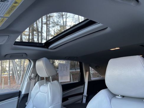 Used 2018 Acura MDX SH-AWD w/ Technology Package image 15