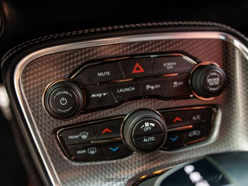 Used 2021 Dodge Challenger SRT Hellcat image 37
