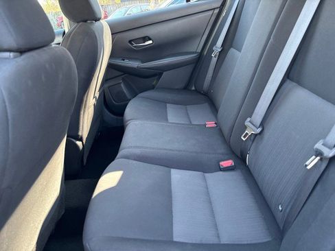 Used 2023 Nissan Sentra SV image 11