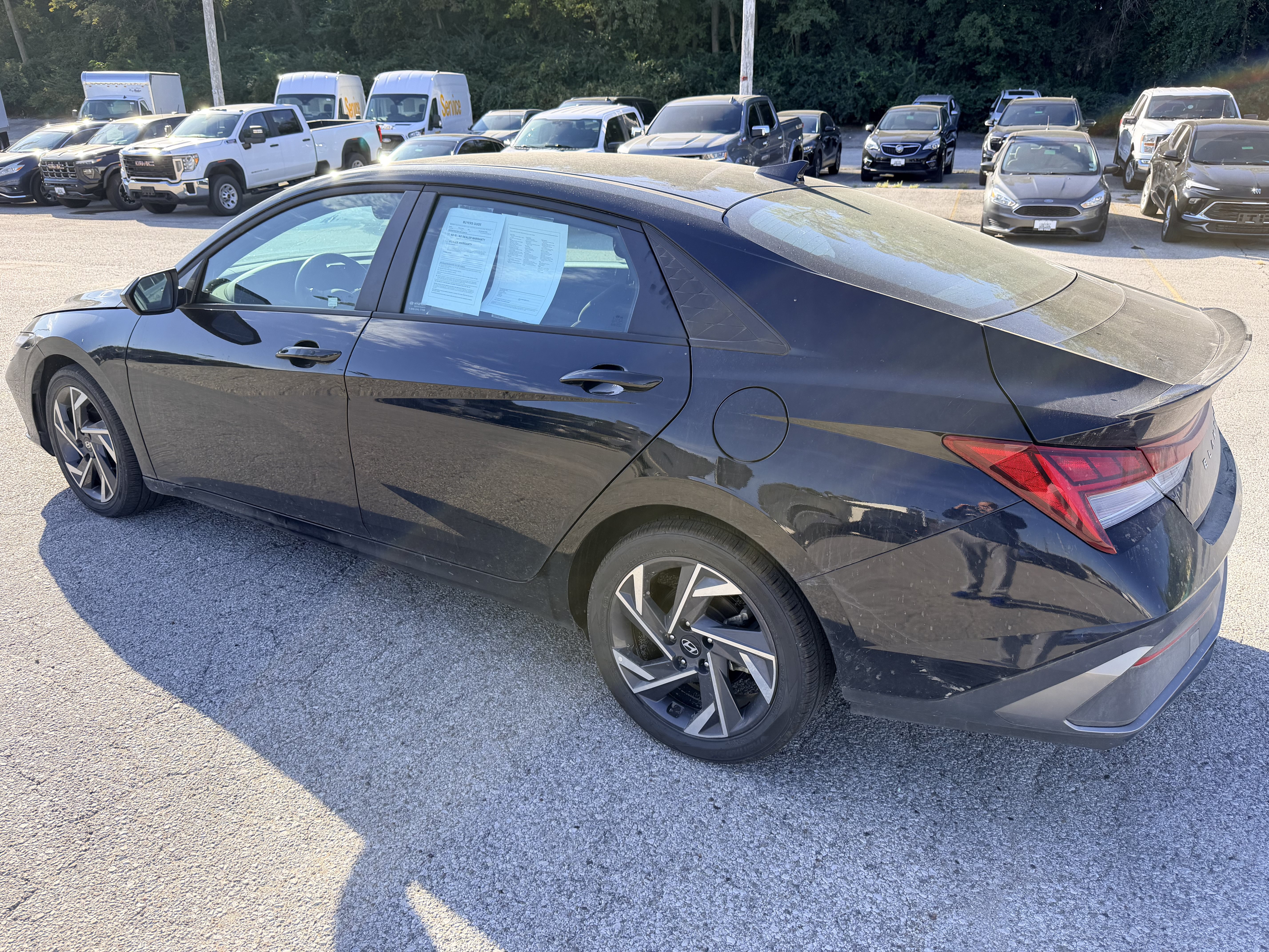 Used 2025 Hyundai Elantra SEL FWD image 5