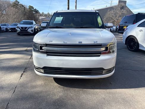Used 2019 Ford Flex Limited w/ Equipment Group 301A image 3
