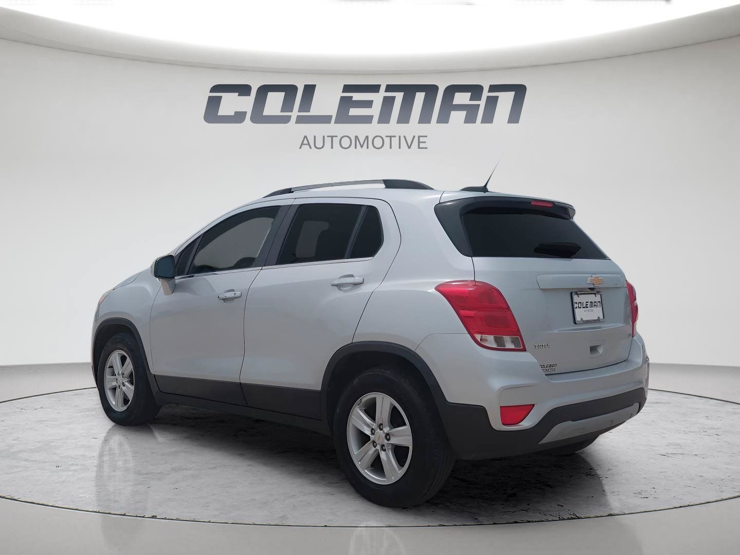 Used 2019 Chevrolet Trax LT w/ LT Convenience Package FWD image 7