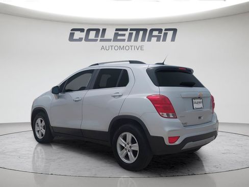 Used 2019 Chevrolet Trax LT w/ LT Convenience Package FWD image 7