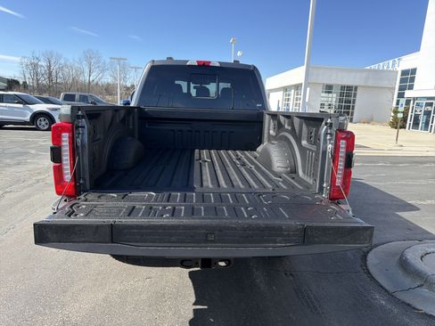 Used 2026 Ford F350 Lariat w/ Black Appearance Package image 21
