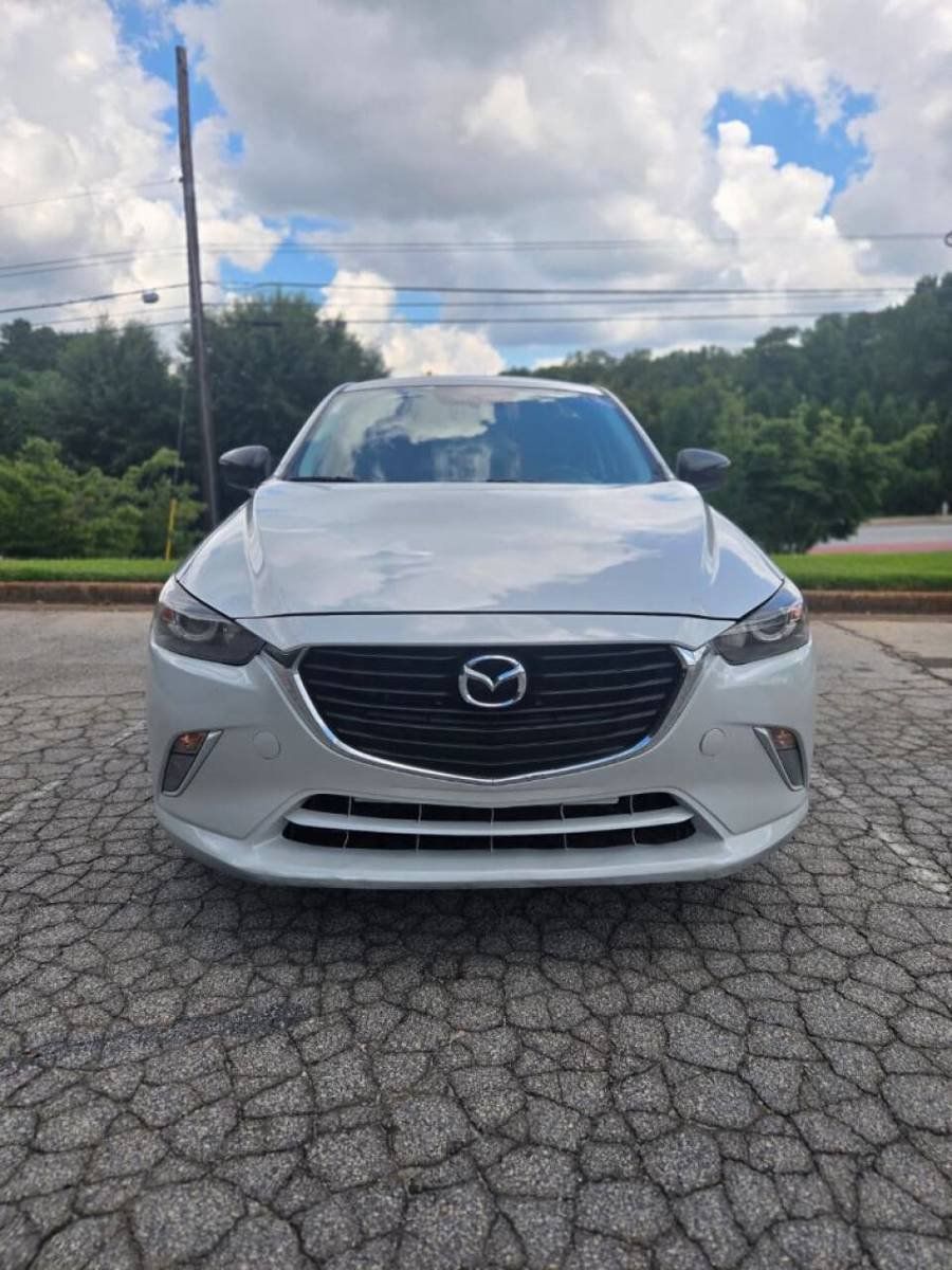 Used 2017 MAZDA CX-3 Touring FWD image 2