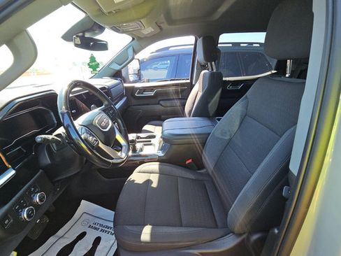 Used 2024 GMC Sierra 1500 Elevation w/ X31 Off-Road Package AWD/4WD image 5