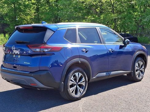 Certified 2023 Nissan Rogue SV w/ SV Premium B Package AWD/4WD image 6