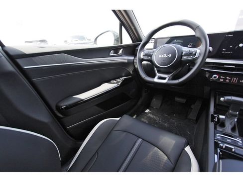New 2026 Kia K5 GT-Line FWD image 9