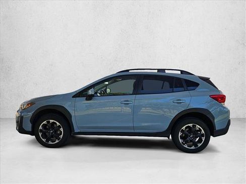 Used 2021 Subaru Crosstrek 2.0i Premium w/ Moonroof Package AWD/4WD image 9