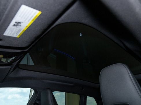 New 2025 BMW iX xDrive50 w/ Premium Package image 19