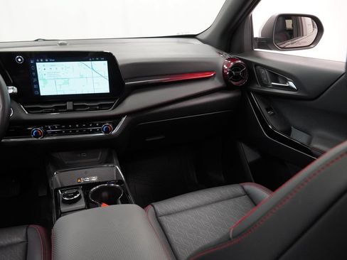 Certified 2025 Chevrolet Equinox RS w/ Safety and Technology Package FWD image 16