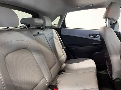 Used 2019 Hyundai Kona Limited FWD image 13