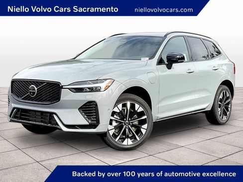 New 2026 Volvo XC60 T8 Plus w/ Climate Package PRO AWD/4WD image 1