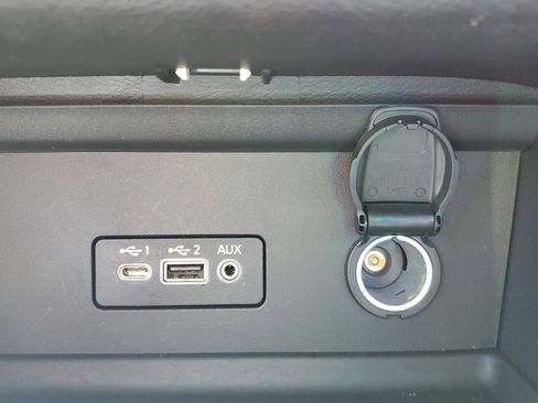 Certified 2023 Nissan Sentra SR w/ Midnight Edition Package image 24