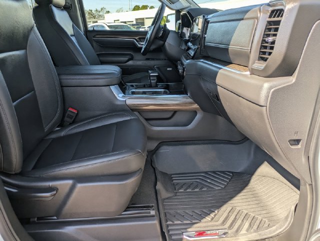 Used 2024 Chevrolet Silverado 1500 LT Trail Boss w/ Convenience Package II AWD/4WD image 27