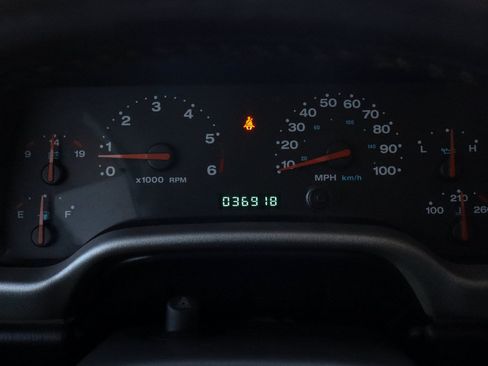 Used 2005 Jeep Wrangler Unlimited AWD/4WD image 28
