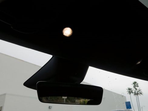 Used 2023 Tesla Model S Plaid image 14