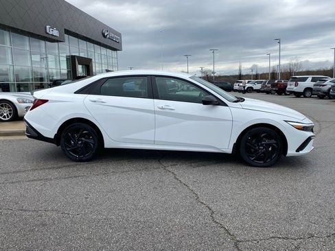 New 2026 Hyundai Elantra Sport FWD image 9