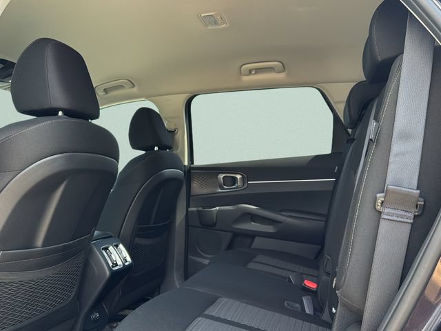 New 2026 Kia Sorento LX FWD image 16