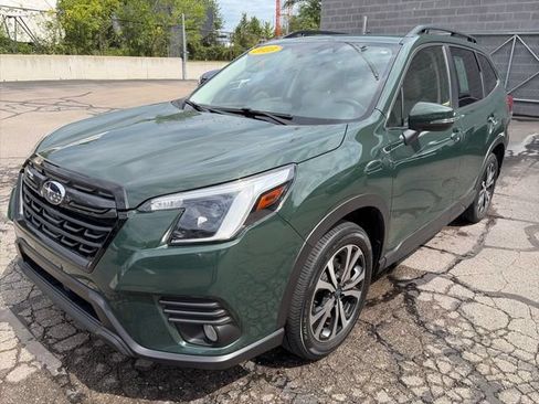 Used 2023 Subaru Forester Limited AWD/4WD image 1