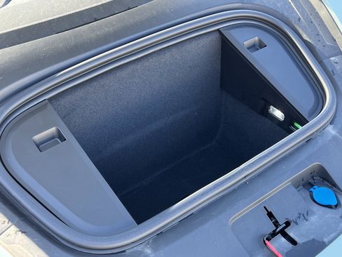 Certified 2025 Porsche Taycan image 35