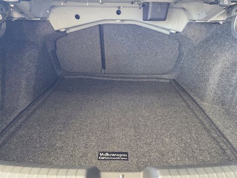 New 2026 Volkswagen Jetta SE image 22