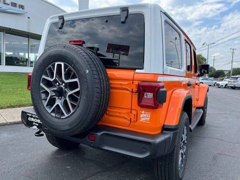 New 2026 Jeep Wrangler Unlimited Sahara w/ Whitecap Package AWD/4WD image 49
