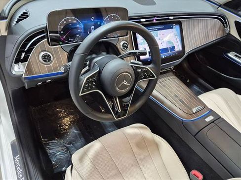Used 2026 Mercedes-Benz E 350 Sedan image 10