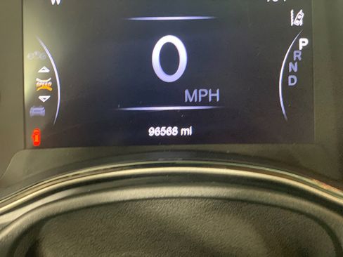 Used 2020 Jeep Grand Cherokee High Altitude RWD image 22