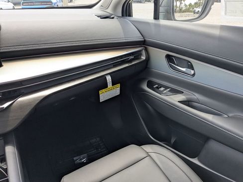 New 2025 Nissan Murano SL AWD/4WD image 18