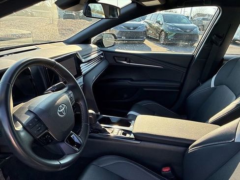 Certified 2025 Toyota Camry SE image 20