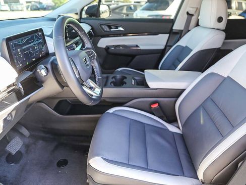 Certified 2025 Honda Prologue Touring image 16