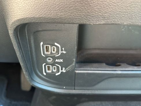 Used 2024 RAM 2500 Big Horn image 19