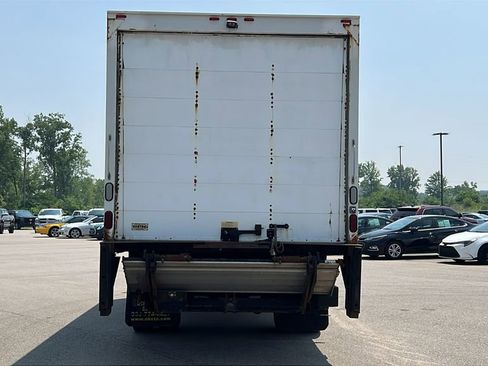 Used 2017 Ford F650 2WD Regular Cab Super Duty image 33